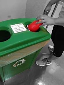 Palo Alto student recycling. Photo by Nia Jaramillo