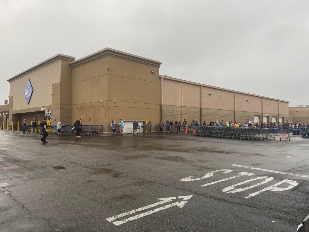 Photo of Sam’s customers lining up to shop. Photo by Brittany Bridgeforth.